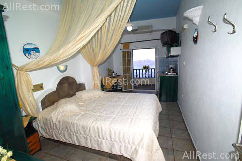Nikos Kafieris Apartments 11